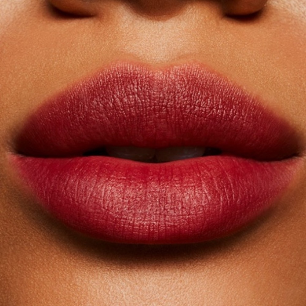 MAC- POWDER KISS LIQUID LIPCOLOUR FASHION EMERGENCY(977) Intense rose brown - Picture 6 of 6
